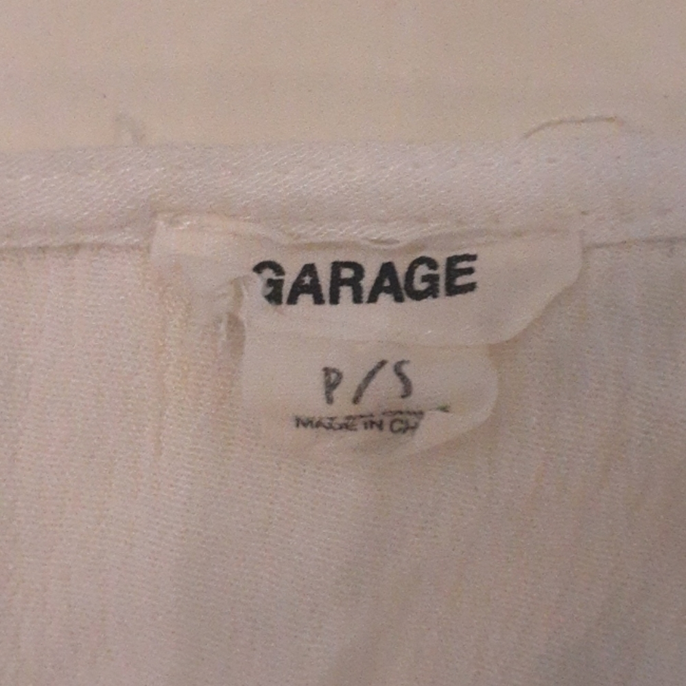 # Sheer white romantic Garage crop top - Picture 6 of 6